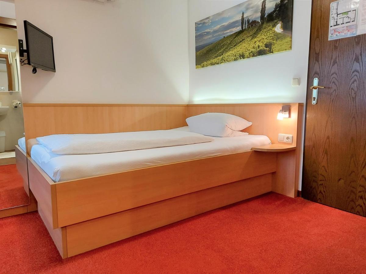 Gaestehaus Ferk - Fruehstueckspension, Bed & Breakfast Bad Radkersburg Exterior photo